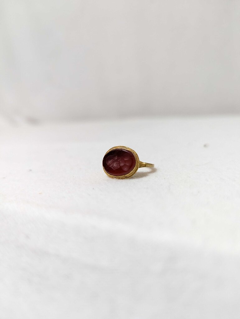 Ancient Roman Ring w/ Carnelian & Intaglio 22k Yellow Gold ( engraving )