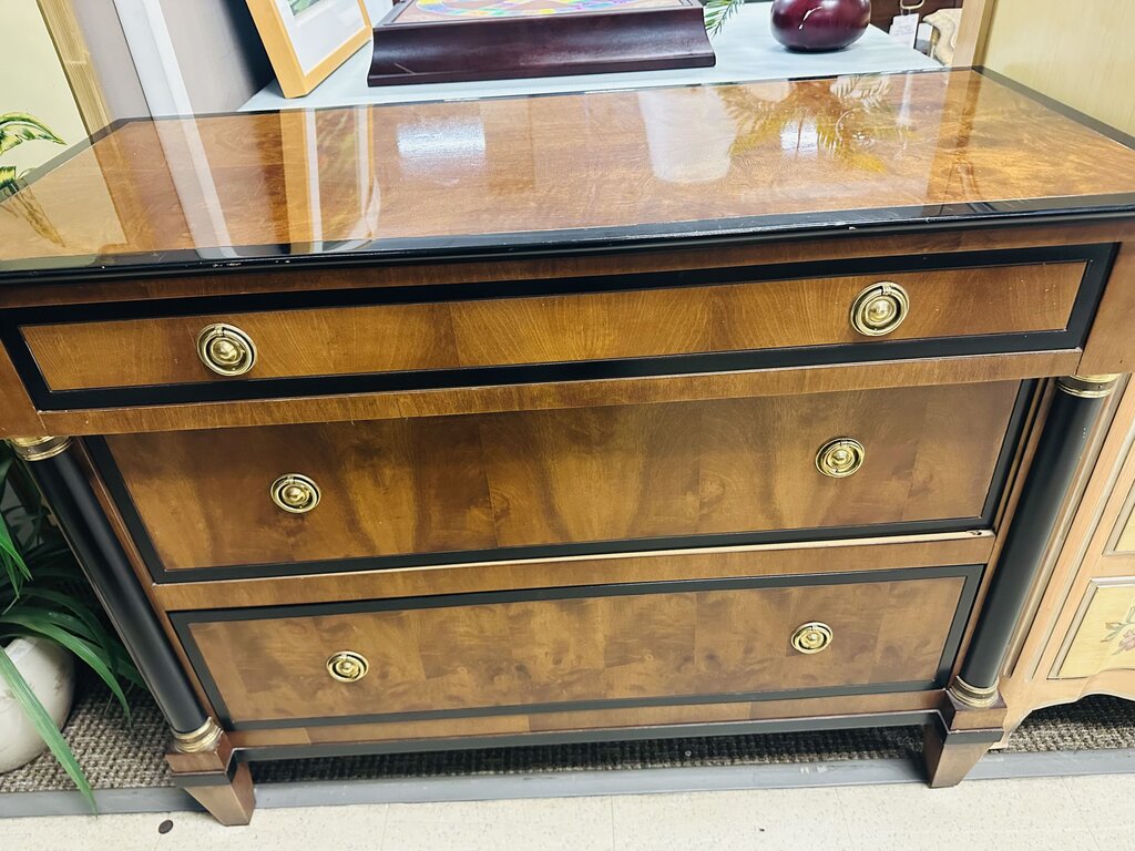 Century Raymond Sabota Capuan Neoclassical Dresser 18x41x32