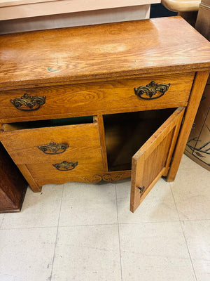 Antique Oak Washstand 34x18x28