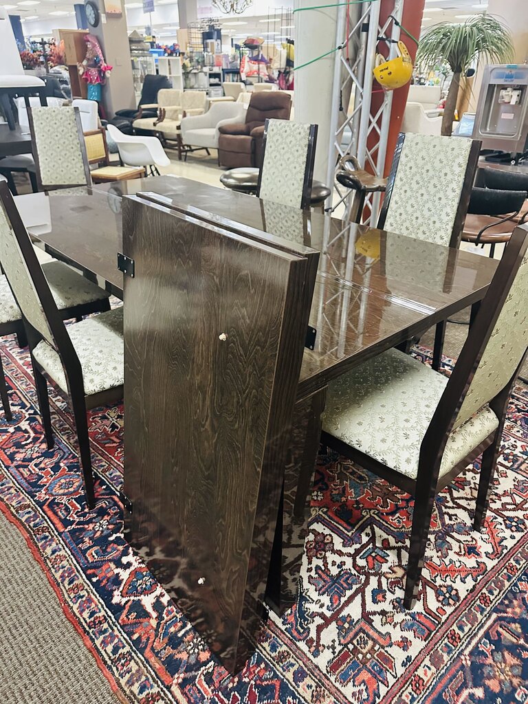 Italian Rapport Dining Set ( table + 6 chairs + 2 leaves) 80x41 + two leaves 22"
