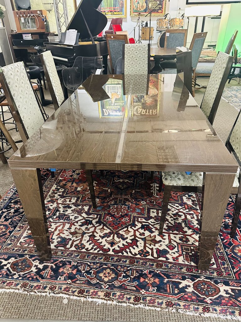 Italian Rapport Dining Set ( table + 6 chairs + 2 leaves) 80x41 + two leaves 22"