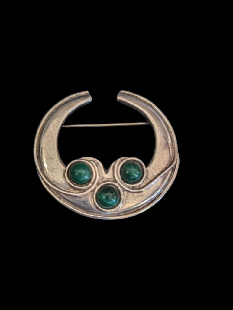 Sterling Silver Pin w/ Malachite