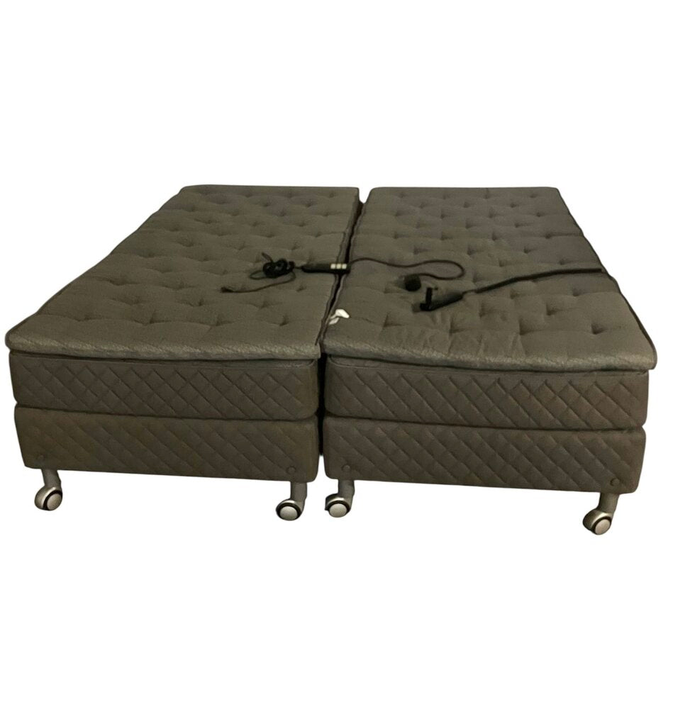 Duxiana THE DUX Axion Power Adjustable Bed + Pad