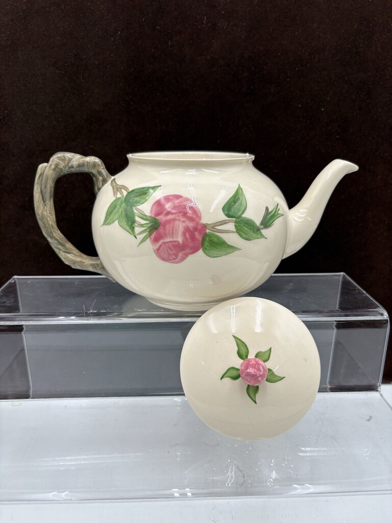 Franciscan Desert Rose England Lidded Teapot 32oz. (2 Pcs)