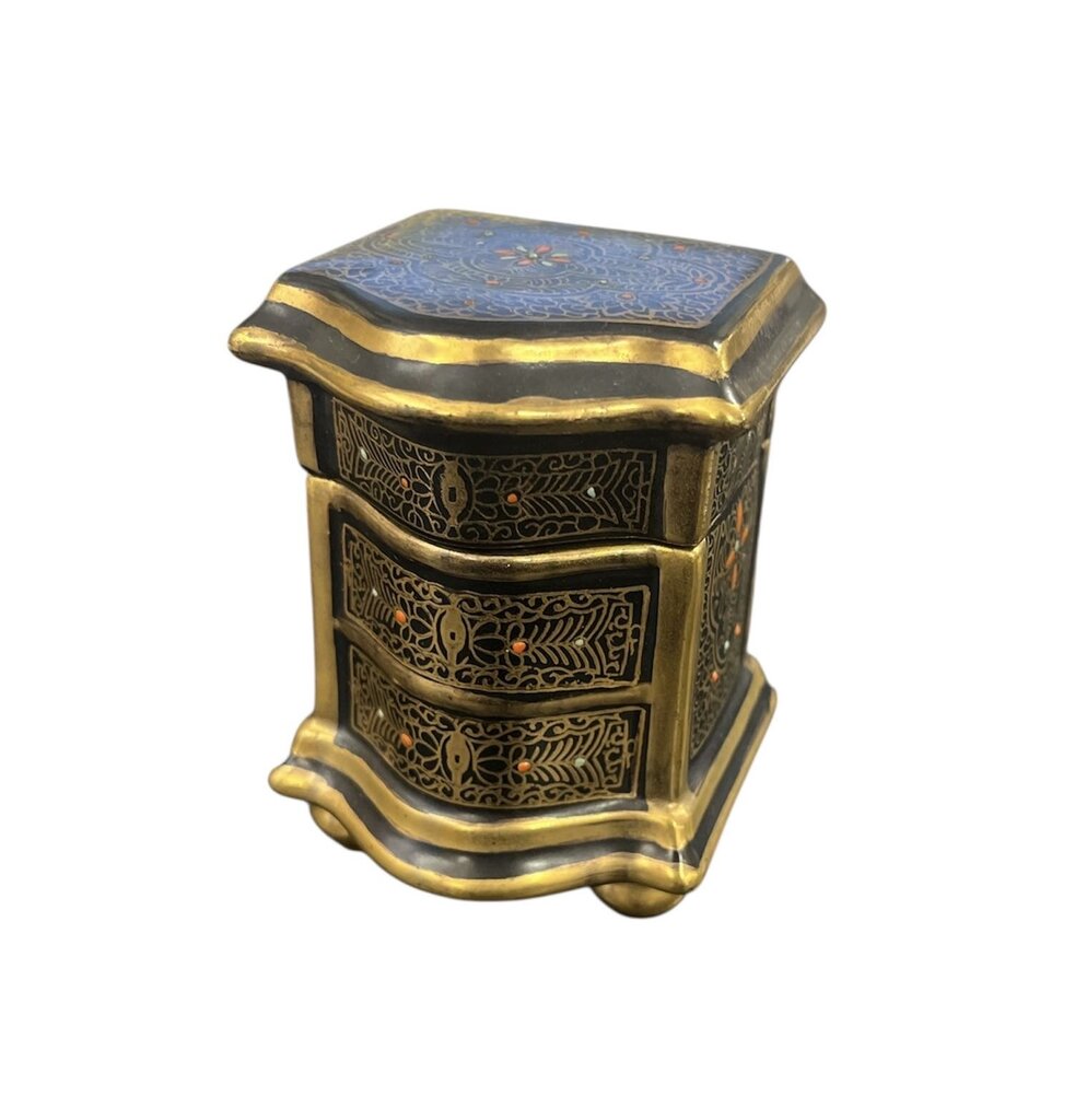 Lenwile Ardalt Artware Ceramic Trinket Box