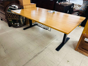 Adjustable Height Work Table orig. $1800(42x72)