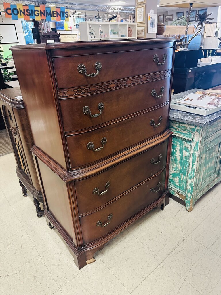 Antique Federal Style Mahogany Highboy Dresser 34x19x52