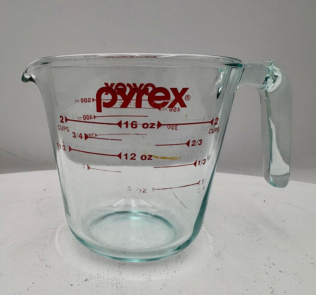 Pyrex Measuring Cup 16oz.