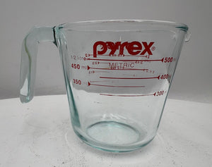 Pyrex Measuring Cup 16oz.