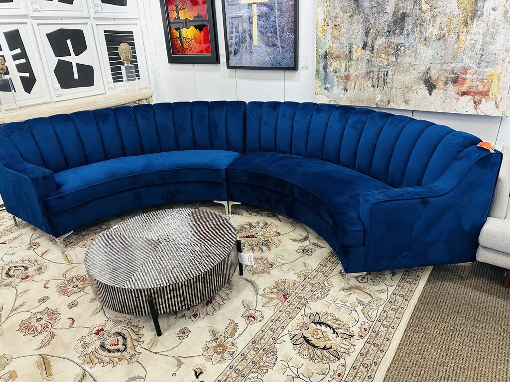 Circular Modular Curved Velvet Sectional Orig. $3307 (141.8 X 28 X 35.1)