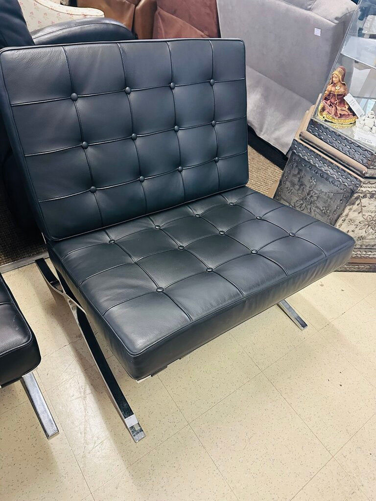 Van Der Rohe Barcelona Style Chair