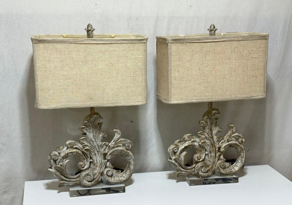 Dimaond Lighting Resin Cast Fleur de Lis Acrylic Base Table Lamp (PAIR)
