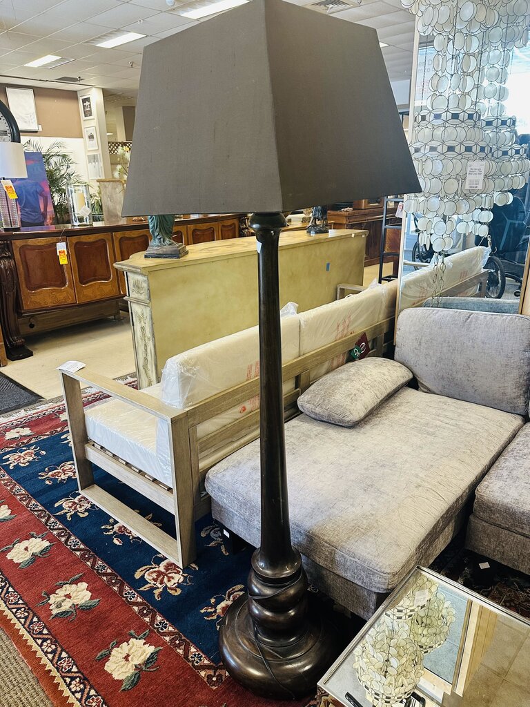 Black Floor lamp With Shade