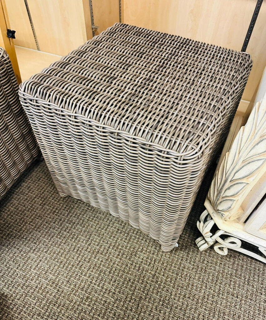 Kingsley Bate Sag Harbor Wicker End Table orig. $355 (19x19x19)