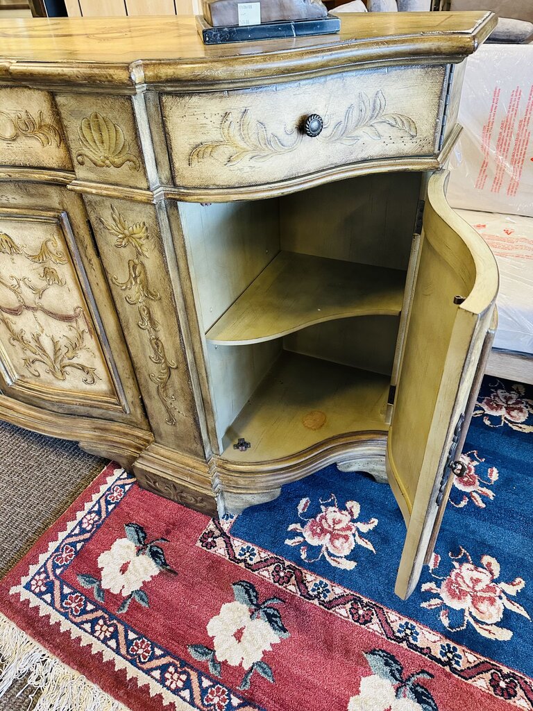 Hooker Furniture Seven Seas Sideboard 74x19x36