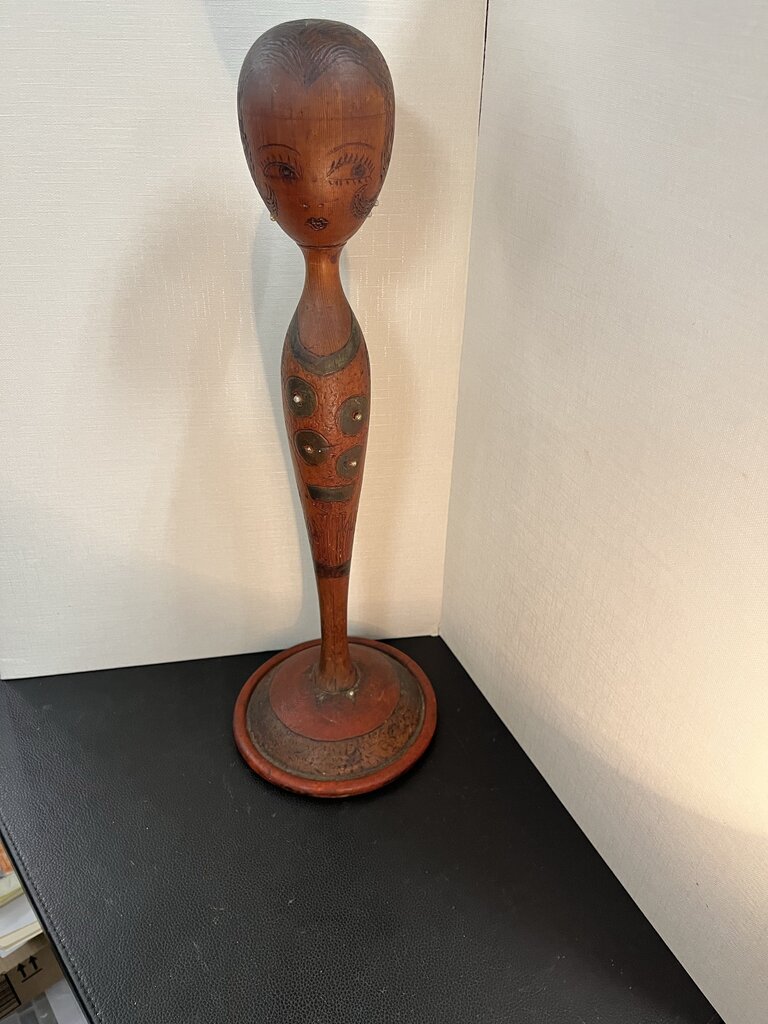 Art Deco Wooden Flapper Hat Stand