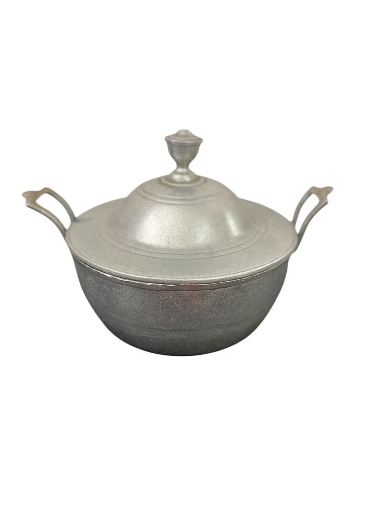Wilton Armetale Pewter Soup Tureen No Ladle