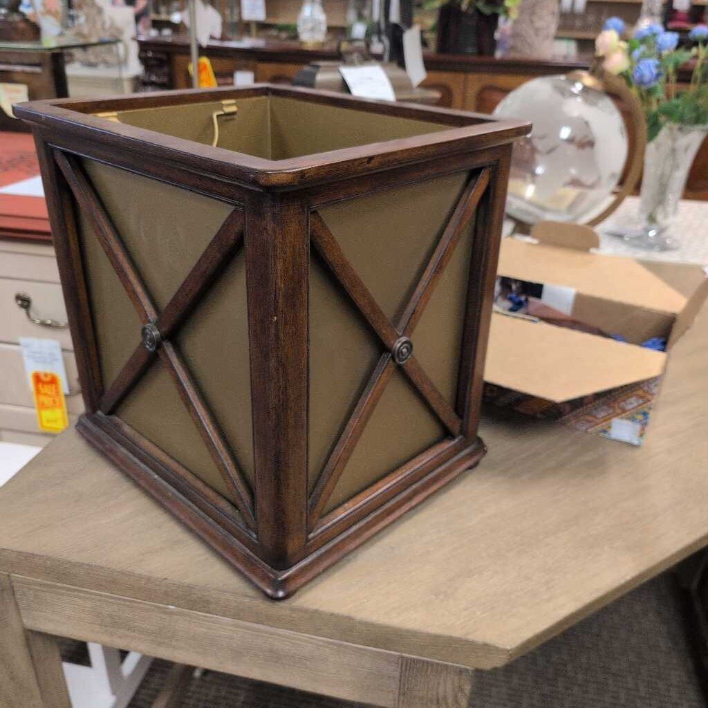 Wood and Metal X Side Planter 14x14x12
