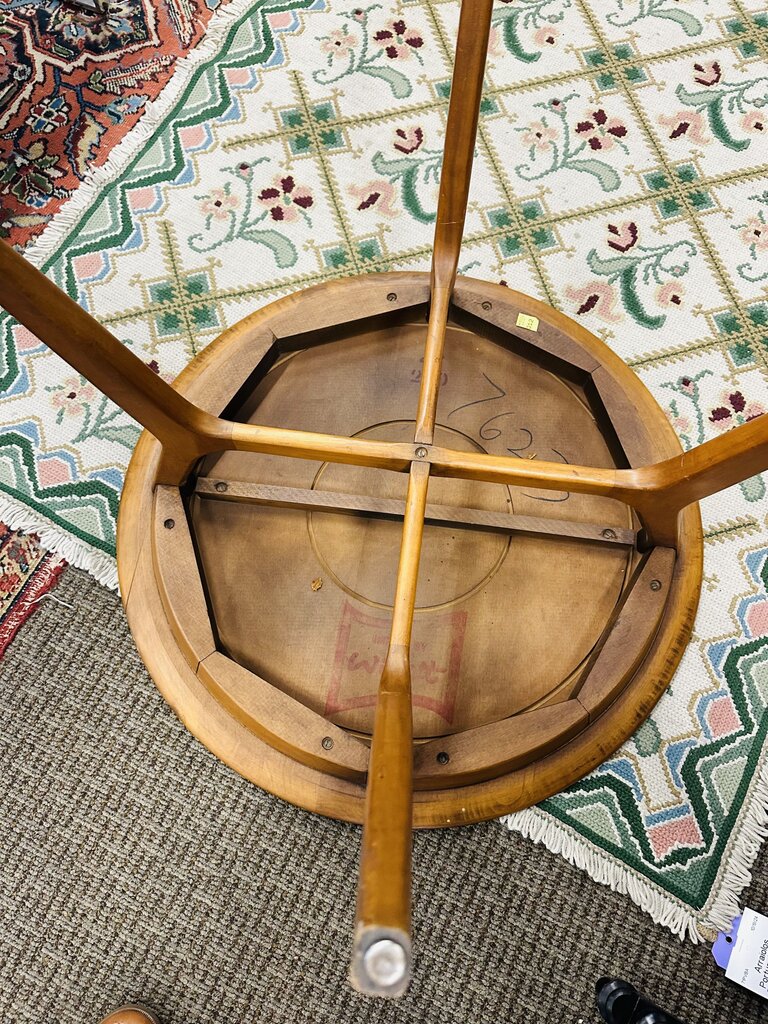 Willett Impact Mid Century Side Table 30x24