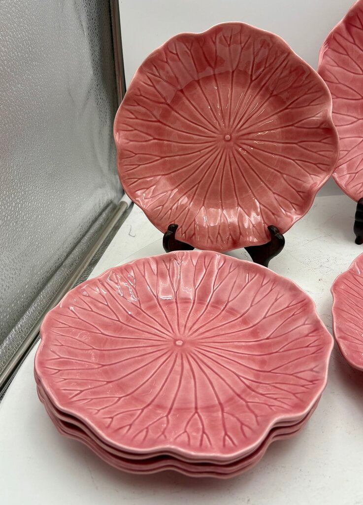 Vintage Metlox USA Rose Pink Lotus Plate Set (16Pcs)