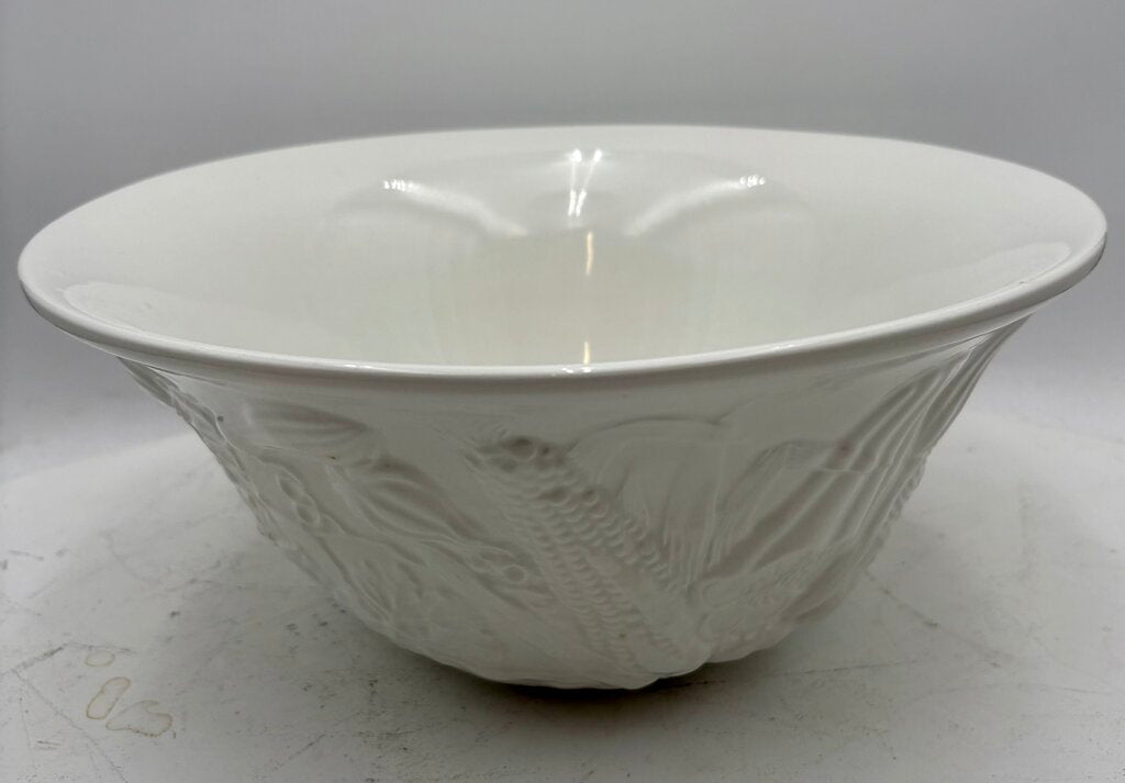 William Sonoma Italian White Porcelain Holiday Harvest Serving Bowl 13.5"