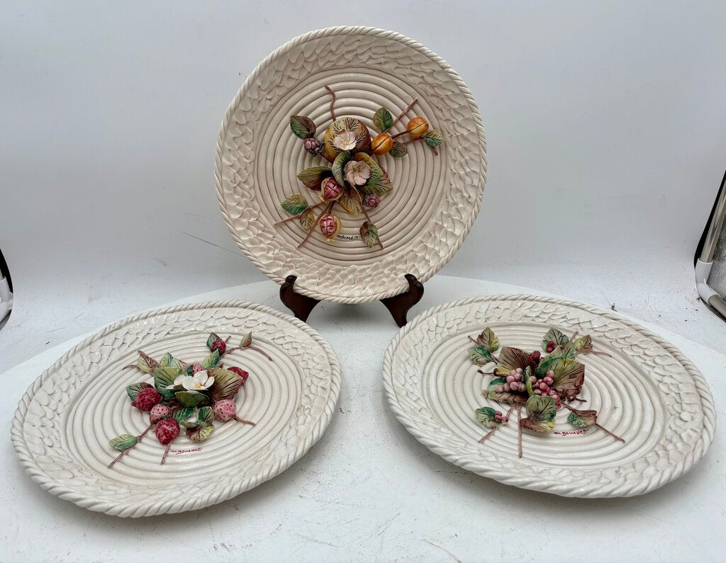 Italian La Luna Del Pozzo Studio Barbotine Majolica by Benedetti 1960's Hand Made Plate Set (3Pcs)
