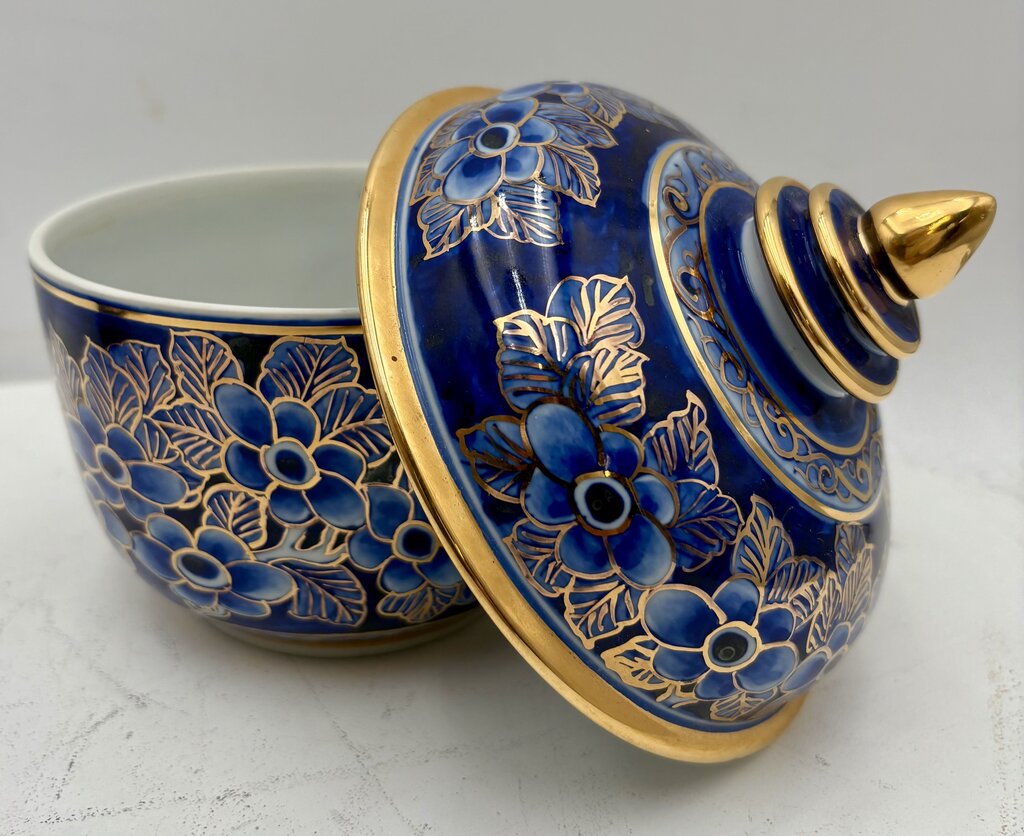 East Asian Style Royal Blue Gilt Floral Porcelain Set (5Pcs)