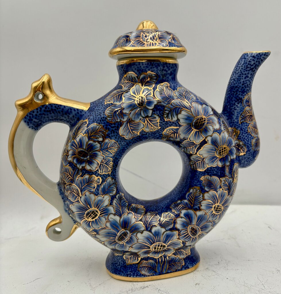 East Asian Style Royal Blue Gilt Floral Porcelain Set (5Pcs)