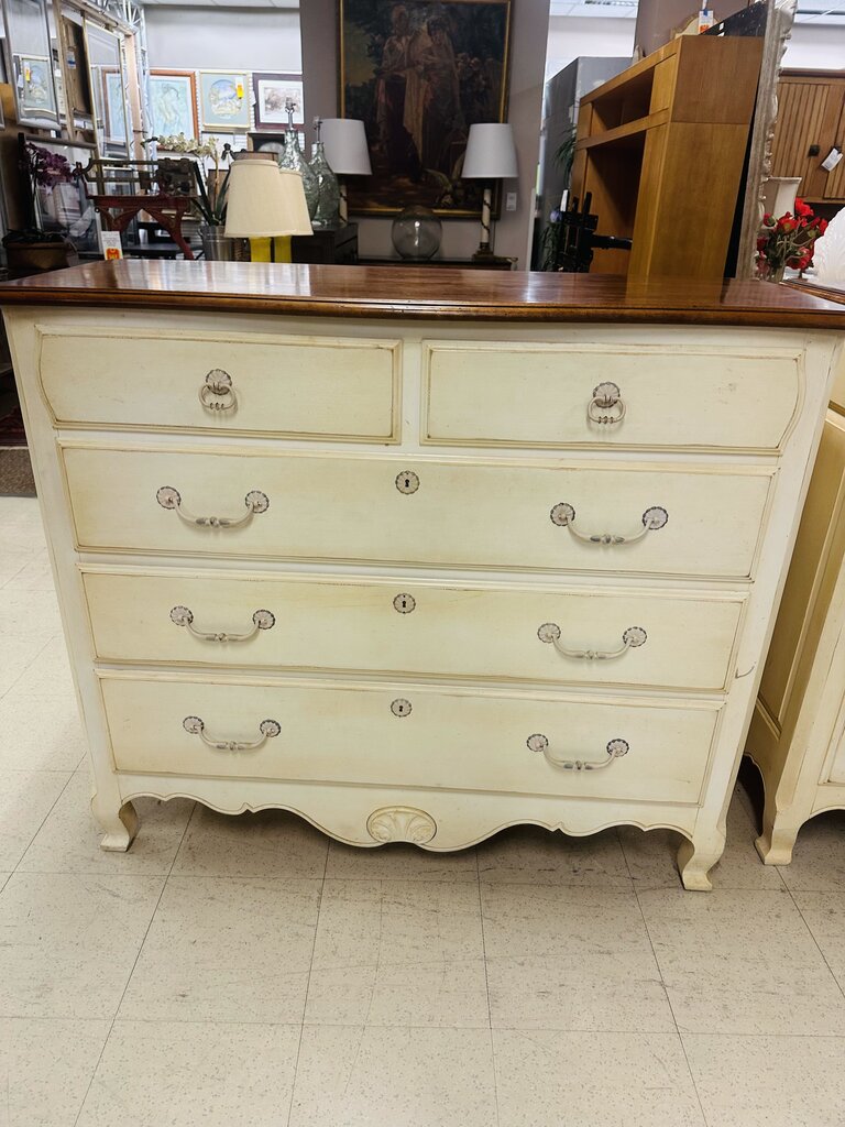 Ethan Allen French Country Dresser orig.$2000 (20x50x43)