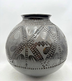 Casa Grande Gloria Hernandez Black Pottery Vessel 12.5"