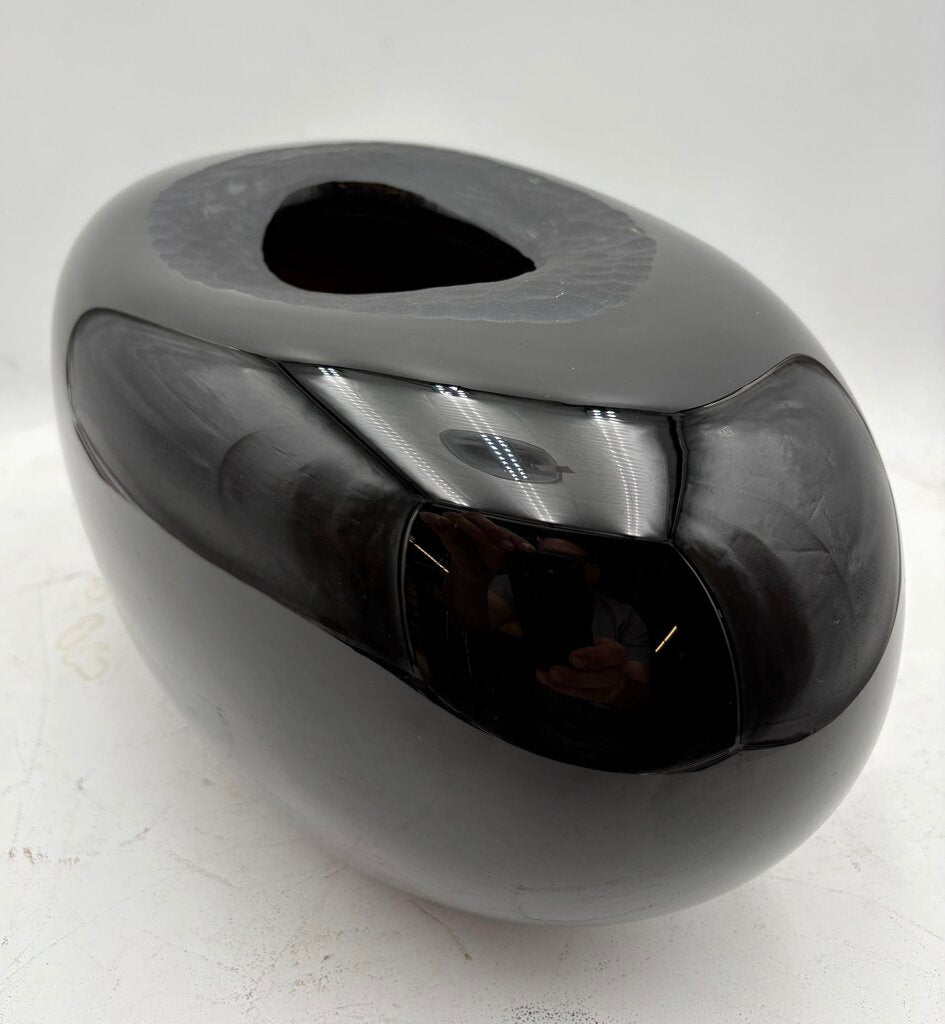 Laura De Santilla for Arcade Italian Murano Black Oval Glass Vase 7"