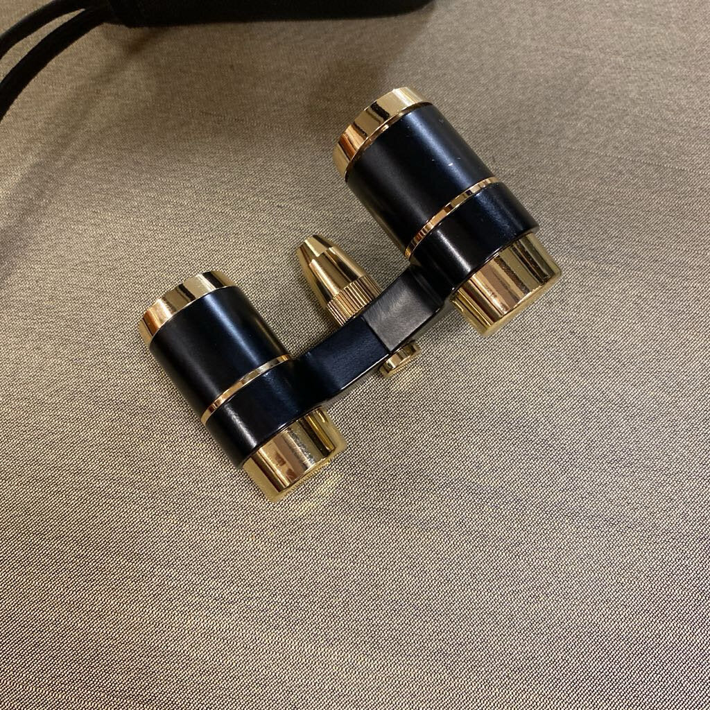 Brookstone Focus Free Opera Glasses Gold/ Black