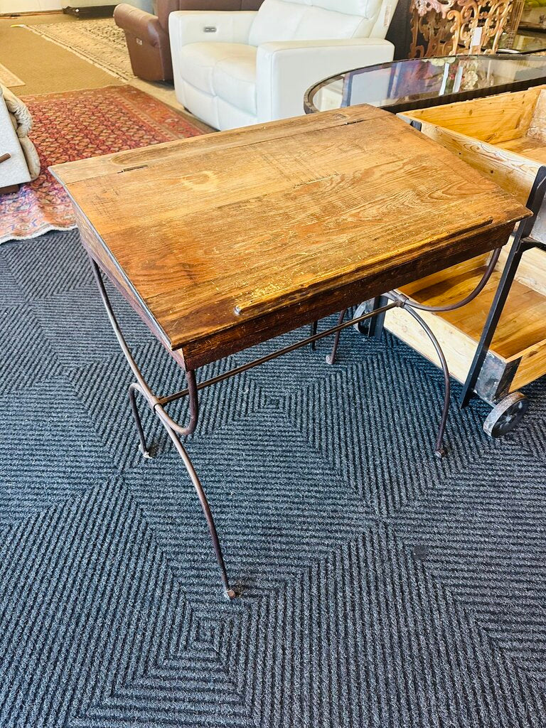 Antique School Desk 20x29x32