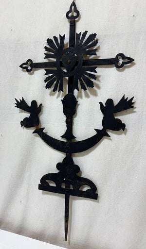 Chiapas Replica Rooftop Iron Cross Wall Decor