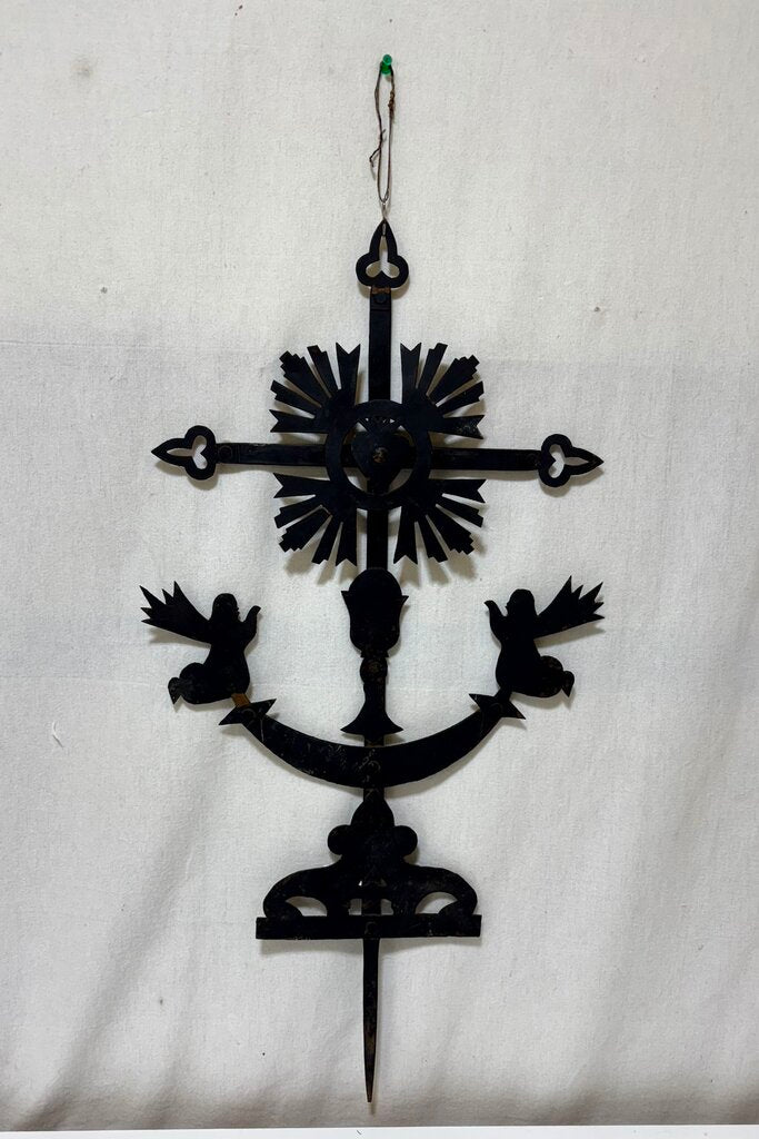 Chiapas Replica Rooftop Iron Cross Wall Decor