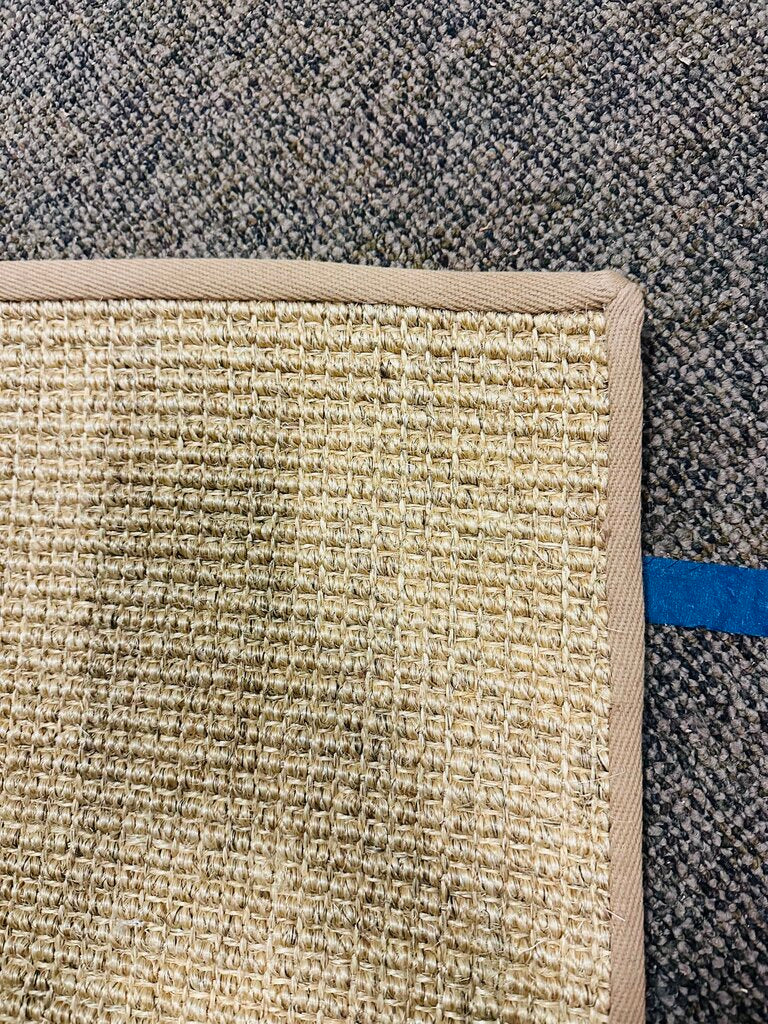 Sisal Rug 9'.5 x 22' (114x265) MSRP$2400