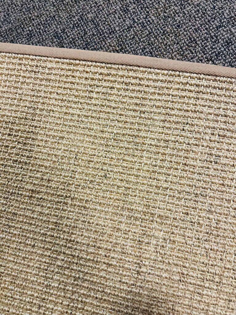Sisal Rug 9'.5 x 22' (114x265) MSRP$2400