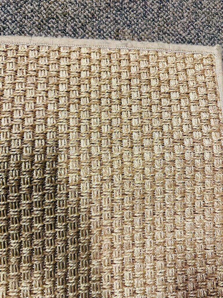 Sisal Rug 19' x 12' (235x154) MSRP $2400
