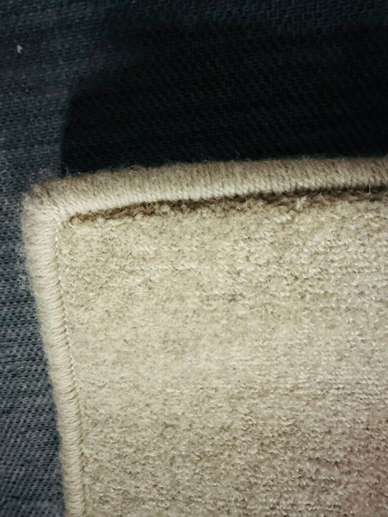 Wool Area Rug 10x12 (153x122 )