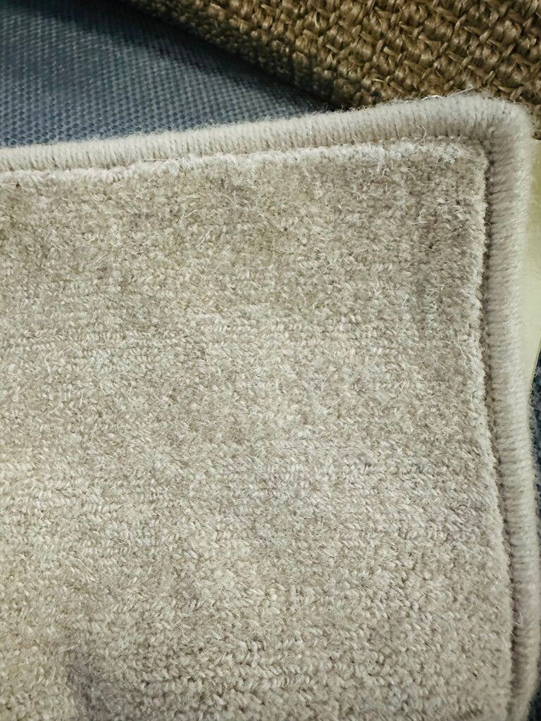 Wool Area Rug 10x12 (153x122 )