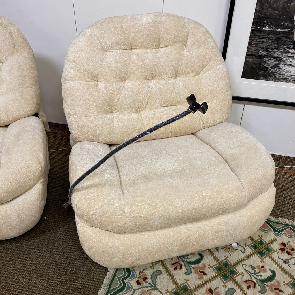 Oversize Swivel Rocker Recliner Chair