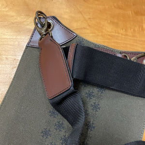 Urban Equestrian Pine Canvas Crossbody