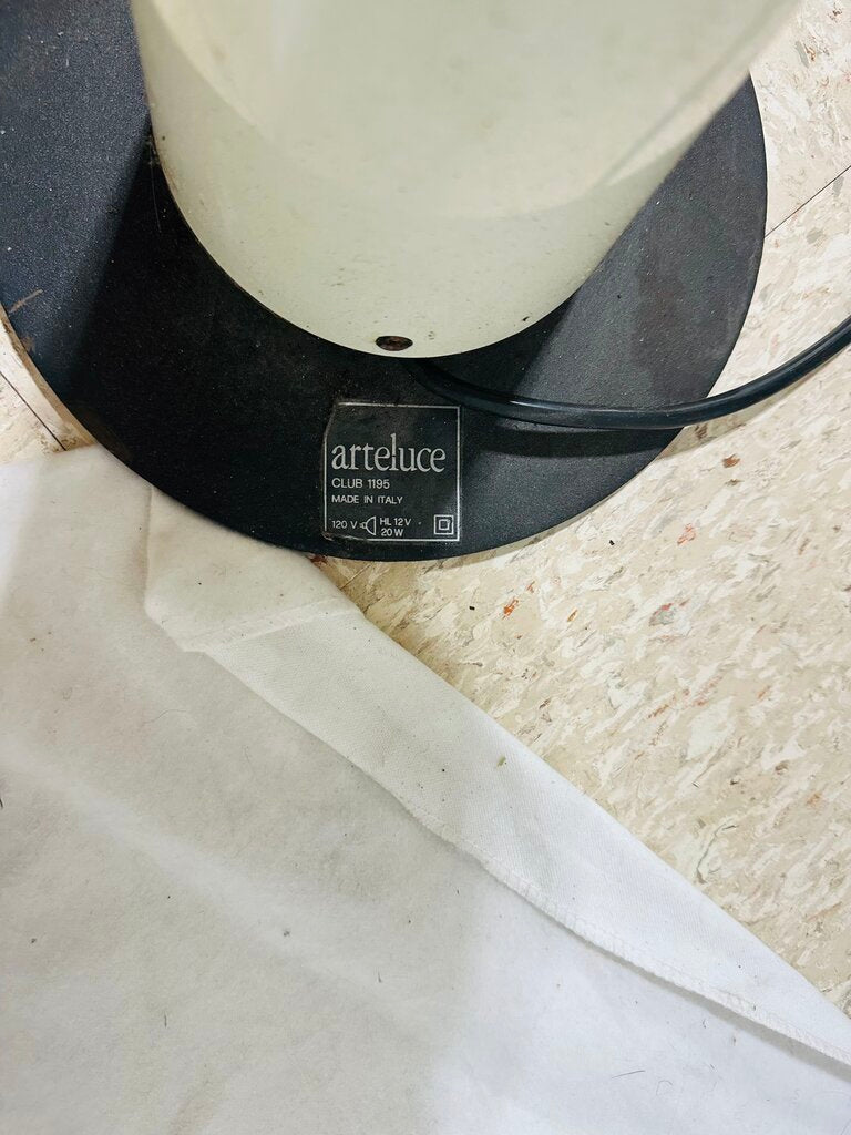 Arteluce Club Height-Adjustable Floor Lamp
