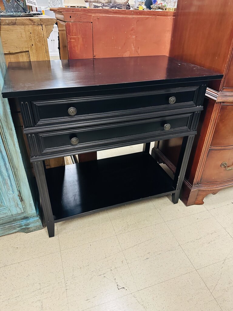 Rooms & Gardens Colonial Side Table 20x35x32