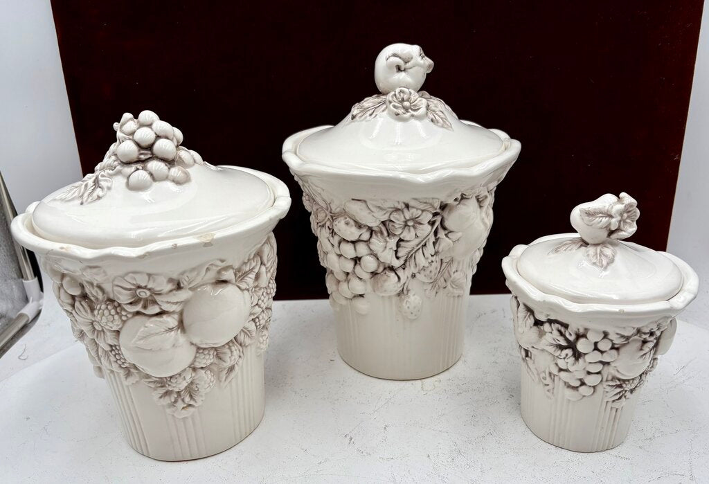 Bella Casa by Ganz White Porcelain Lidded Fruit Motif Jar Set (6Pcs)