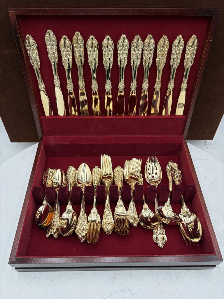 Godinger Baroque Full Gold Plated Flatware Set UNUSED in Hardwood Case (65Pcs)