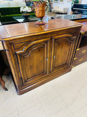 Henredon Villandry Sideboard 19x44x35