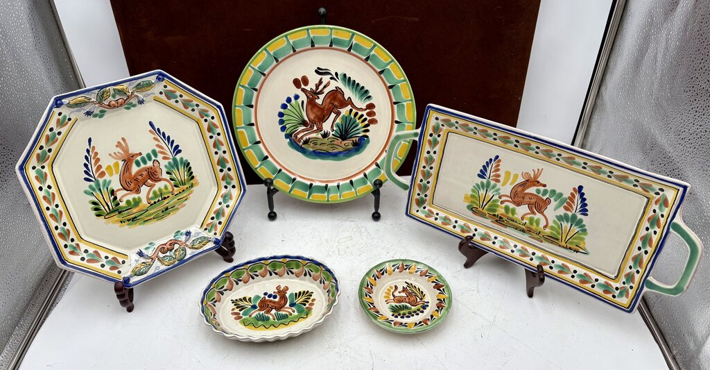 Gorky Gonzalez Mexican Talavera Majolica Leaping Deer 2 Handled Serving Tray15"