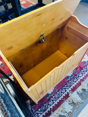 Maple Storage Chest 14x26x24