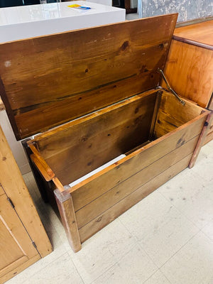 Pine Storage Chest 16.5x37x18